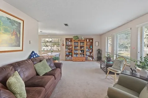 1116 SW Spruce Street Grants Pass OR 97526