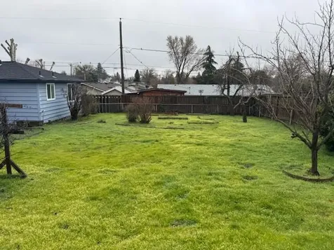 2473 Corona Avenue Medford OR 97504