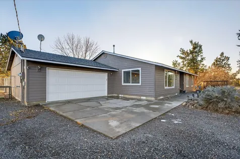 3940 NE Zamia Avenue Redmond OR 97756