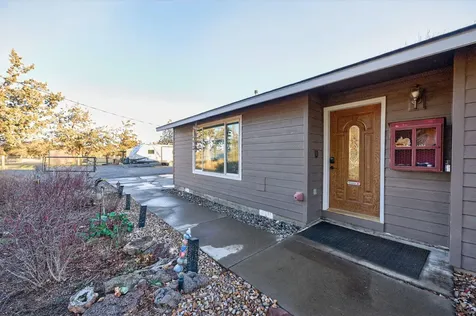 3940 NE Zamia Avenue Redmond OR 97756