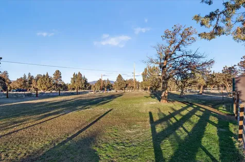 3940 NE Zamia Avenue Redmond OR 97756