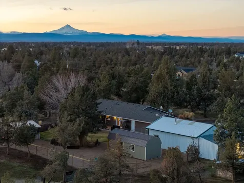 3940 NE Zamia Avenue Redmond OR 97756