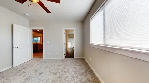 2474 NW Kingwood Avenue Redmond OR 97756