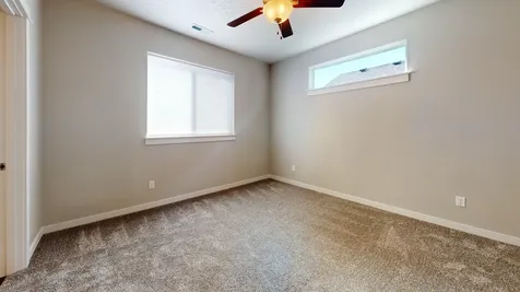 2474 NW Kingwood Avenue Redmond OR 97756