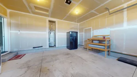 2474 NW Kingwood Avenue Redmond OR 97756
