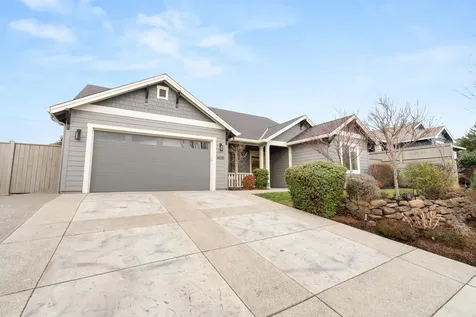 4035 Crystal Springs Drive Medford OR 97504