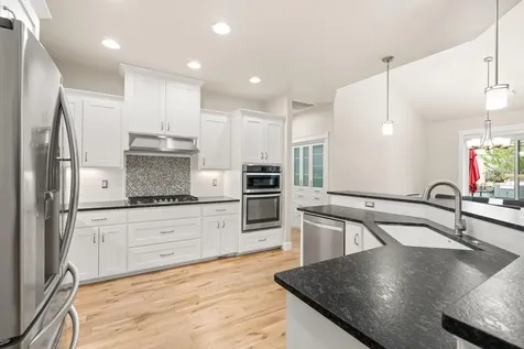 4035 Crystal Springs Drive Medford OR 97504