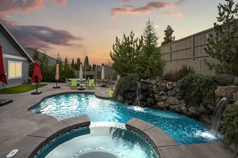 4035 Crystal Springs Drive Medford OR 97504