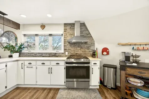 730 Grover Street Ashland OR 97520