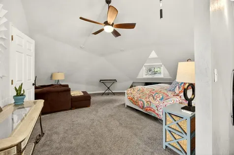 730 Grover Street Ashland OR 97520