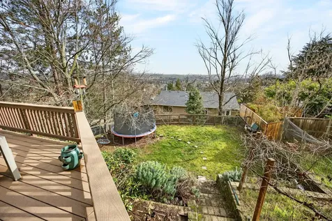 730 Grover Street Ashland OR 97520
