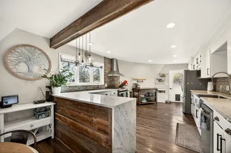 730 Grover Street Ashland OR 97520