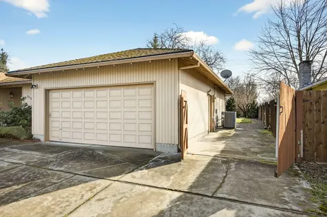 3216 Century Way Medford OR 97504