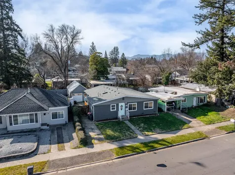 624 S Ivy Street Medford OR 97501