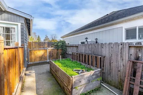624 S Ivy Street Medford OR 97501
