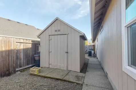 1116 Cashmere Drive Grants Pass OR 97527