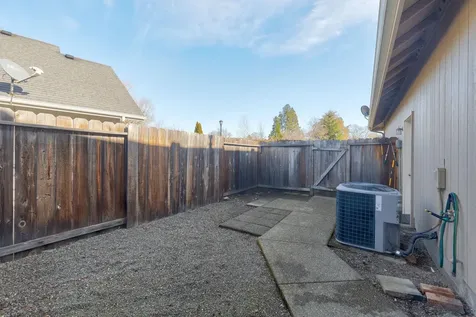 1116 Cashmere Drive Grants Pass OR 97527