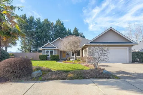 1116 Cashmere Drive Grants Pass OR 97527