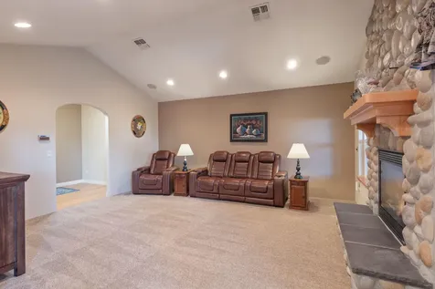 1116 Cashmere Drive Grants Pass OR 97527