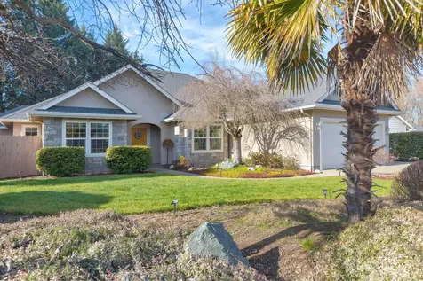 1116 Cashmere Drive Grants Pass OR 97527