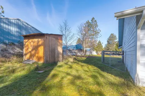 8576 E Evans Creek Road Rogue River OR 97537