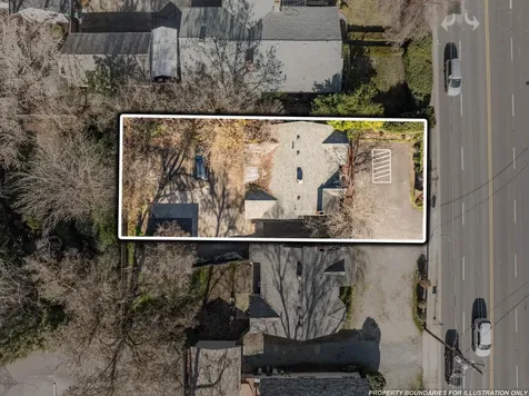 27 Crater Lake Avenue Medford OR 97504