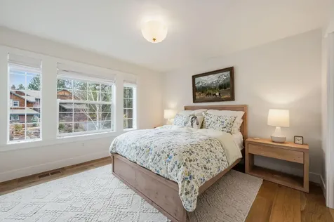 61519 Cultus Lake Court Bend OR 97702
