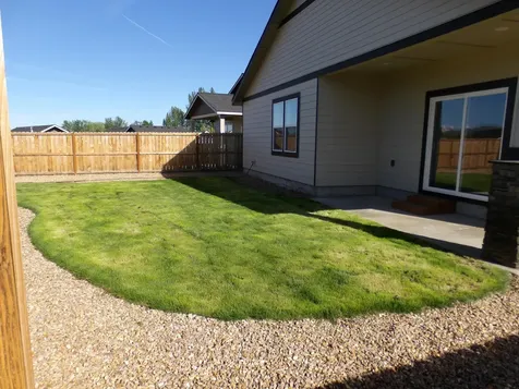 3236 NW Dogwood Avenue Redmond OR 97756