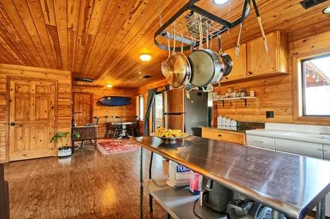 17275 Water Gap Road Williams OR 97544