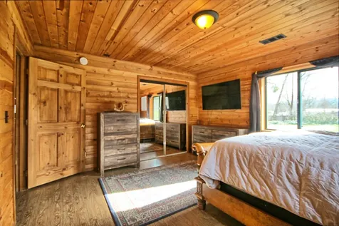 17275 Water Gap Road Williams OR 97544
