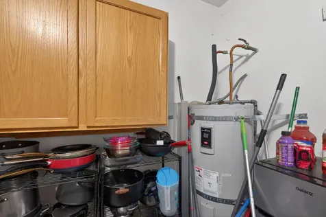 2412 SW Wickiup Avenue Redmond OR 97756
