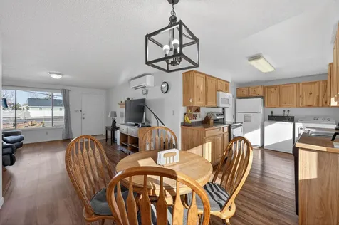 2412 SW Wickiup Avenue Redmond OR 97756