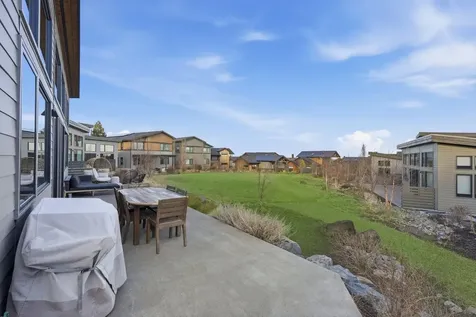 19170 Gateway Loop Bend OR 97702