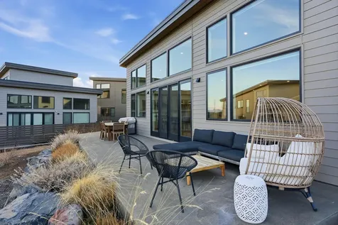 19170 Gateway Loop Bend OR 97702