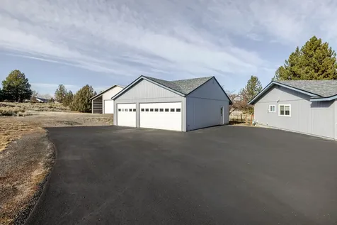 61747 Somerset Drive Bend OR 97702