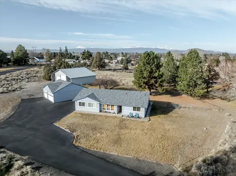 61747 Somerset Drive Bend OR 97702