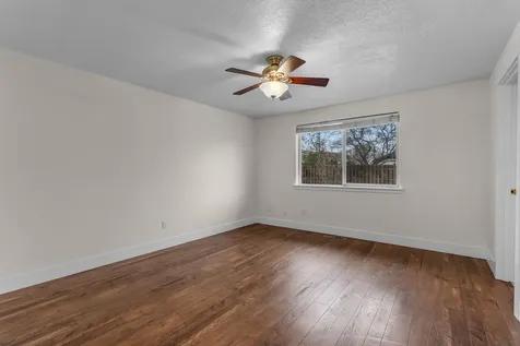 2237 SW Metolius Avenue Redmond OR 97756