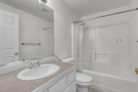 2237 SW Metolius Avenue Redmond OR 97756