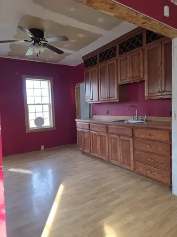302 W Main Street Klamath Falls OR 97601