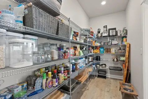 3843 NE Oakside Loop Bend OR 97701