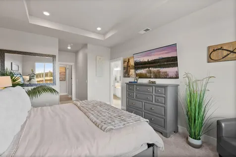 3843 NE Oakside Loop Bend OR 97701