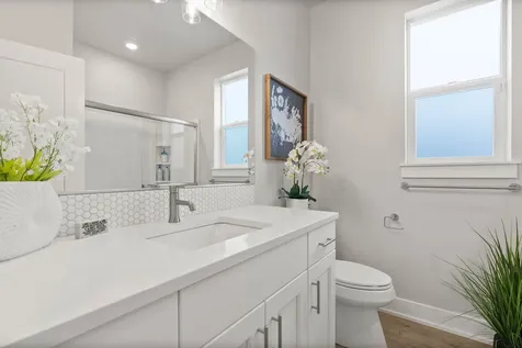 3843 NE Oakside Loop Bend OR 97701