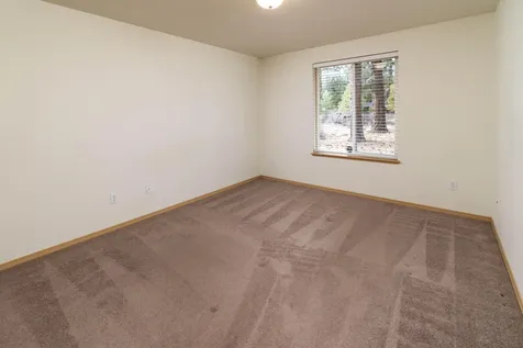 60196 Navajo Road Bend OR 97702