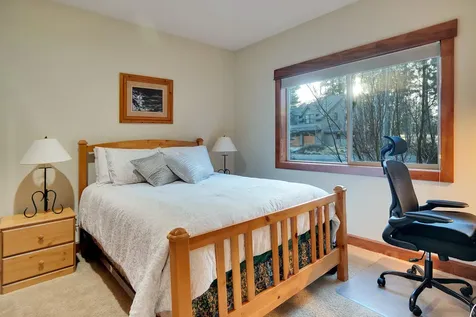 60786 Currant Way Bend OR 97702