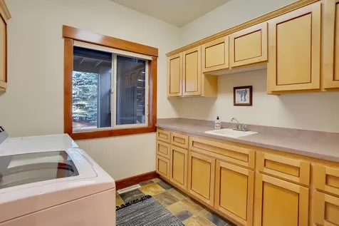 60786 Currant Way Bend OR 97702