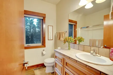 60786 Currant Way Bend OR 97702