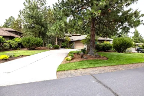 3123 NW Clubhouse Drive Bend OR 97703
