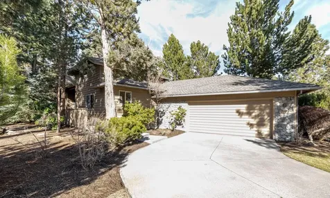 3123 NW Clubhouse Drive Bend OR 97703