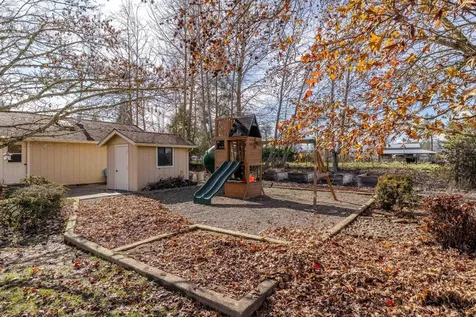 1462 Darneille Lane Grants Pass OR 97527