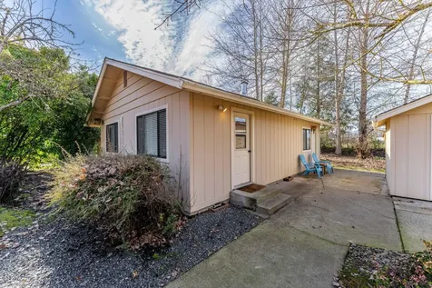 1462 Darneille Lane Grants Pass OR 97527